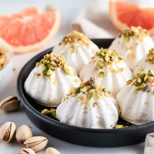 Pistachio Meringue